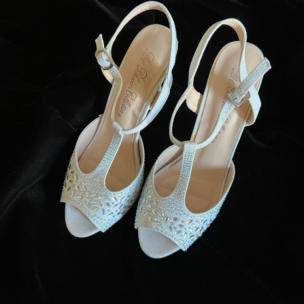 De Blossom Collection White Shimmer Shoes